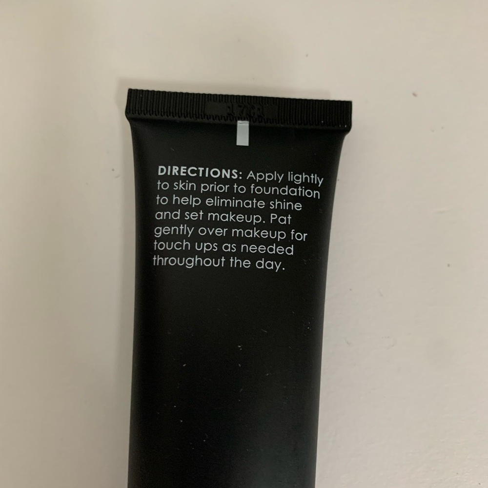 Glo minerals Mattefying primer lot - Picture 5 of 5